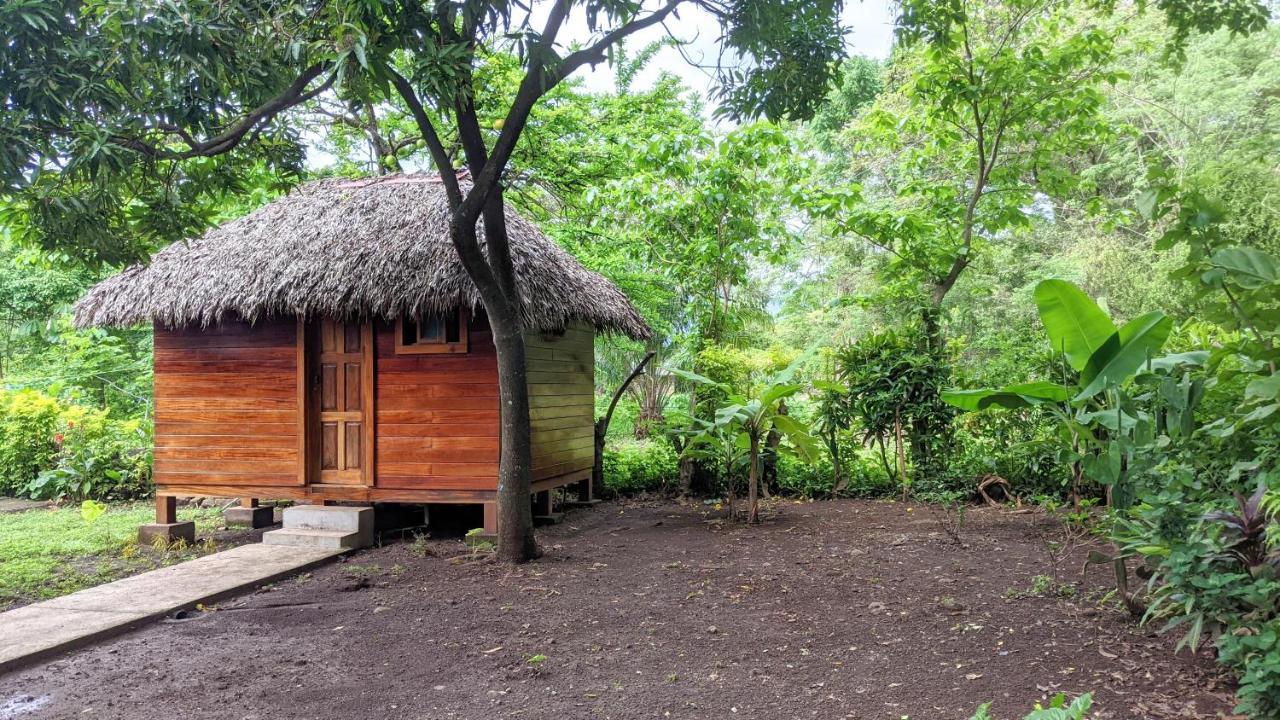 Wood Cabin - Cabana Maderas Balgue エクステリア 写真