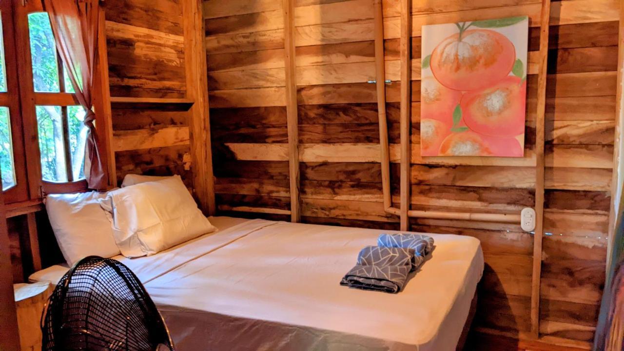 Wood Cabin - Cabana Maderas Balgue エクステリア 写真