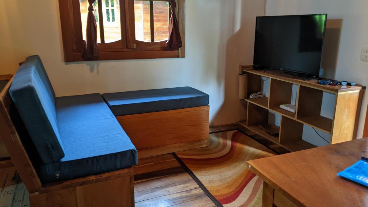 Wood Cabin - Cabana Maderas Balgue エクステリア 写真